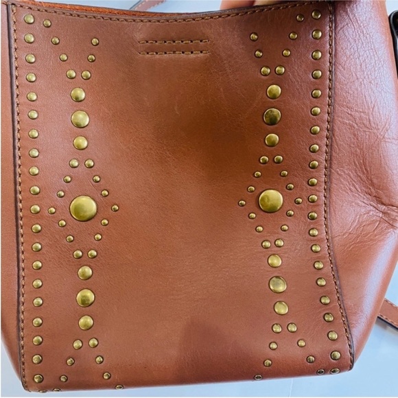 Frye studded leather crossbody bag NEW - Picture 15 of 15